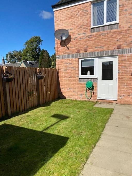 Loch Leven Getaway - 2 Bed House Apartment Kinross Exterior foto